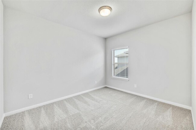 Building Photo - 105 Danielson St