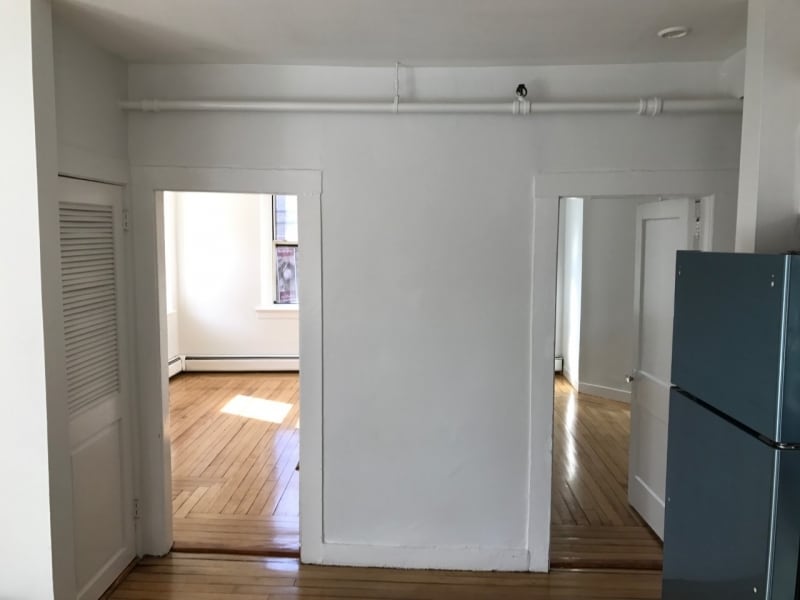 Building Photo - 378 Thames St