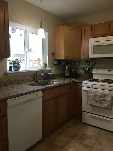 Kitchen - 1036 SW 149th St