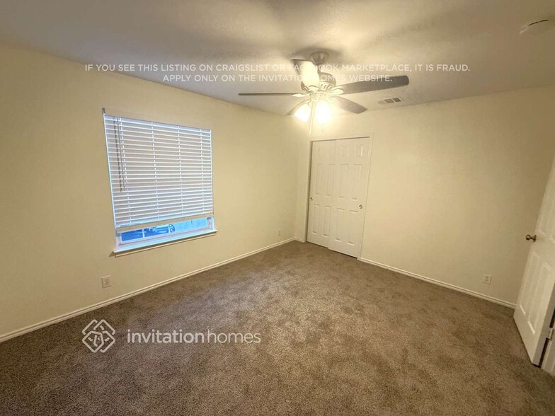 Building Photo - 8754 Sonora Pass