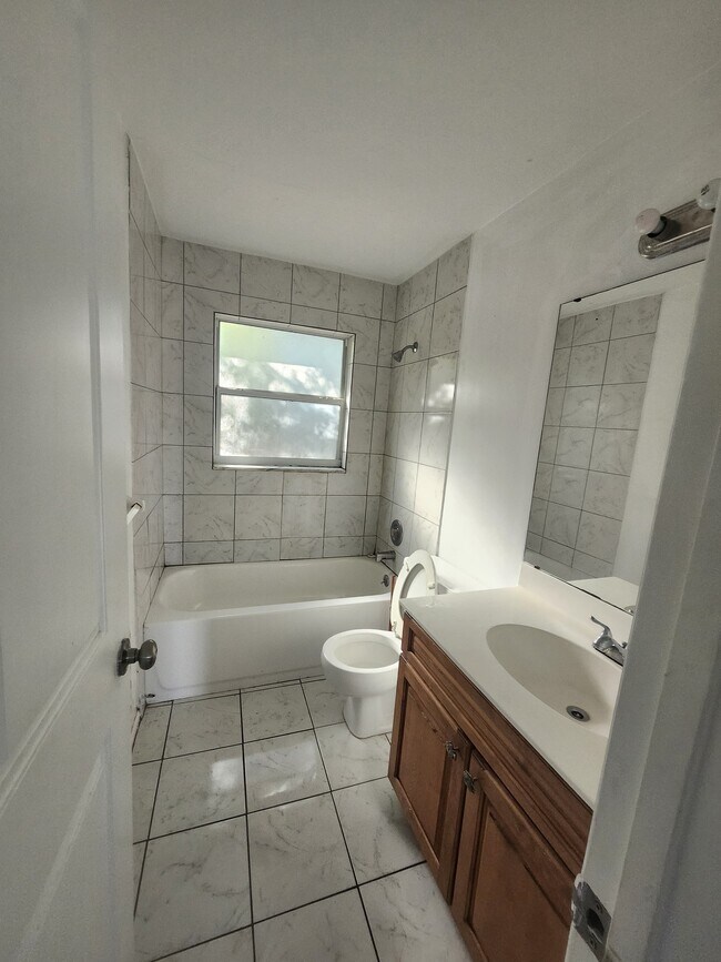 Building Photo - 12357 First St