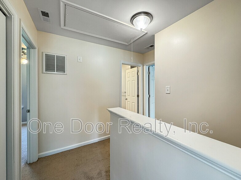 Building Photo - 8956 Cocos Path
