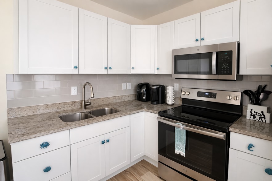 Building Photo - 2128 Courtland Ave