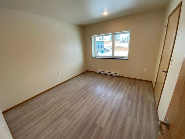 Building Photo - Midway Flats, LLC