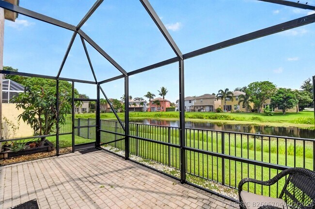 Building Photo - 5018 Starblaze Dr