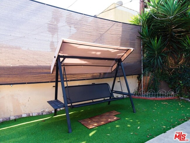 Building Photo - 138 S Madison Ave