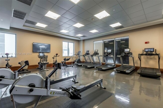 Building Photo - 1050 Brickell Ave