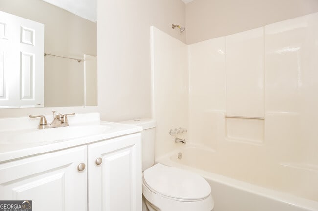 Building Photo - 2685 Springside Ct
