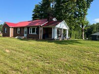 Building Photo - 5528 Elkin Hwy