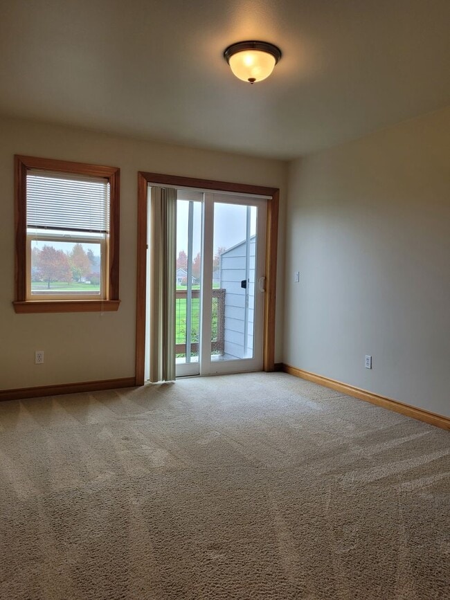Building Photo - Stunning Home in Lynden with Great Amentities for Rent!