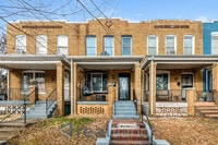 Building Photo - 2302 E St NE