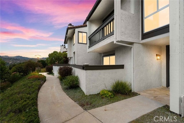 Primary Photo - 1782 Palisades Dr