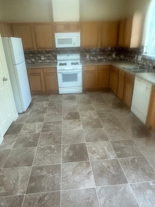 Building Photo - 8031 Barnes Ridge Ln
