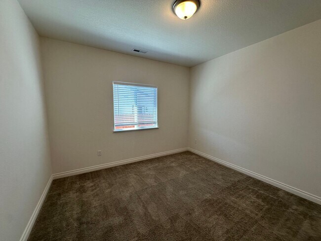 Building Photo - 17854 Davis Mdw Ct
