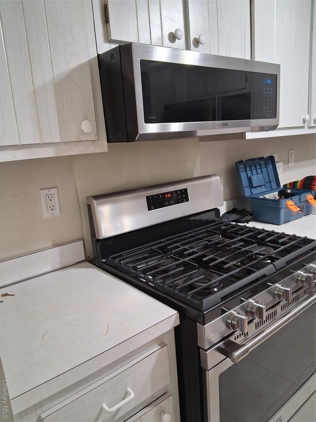 Building Photo - 109 Parkside Dr