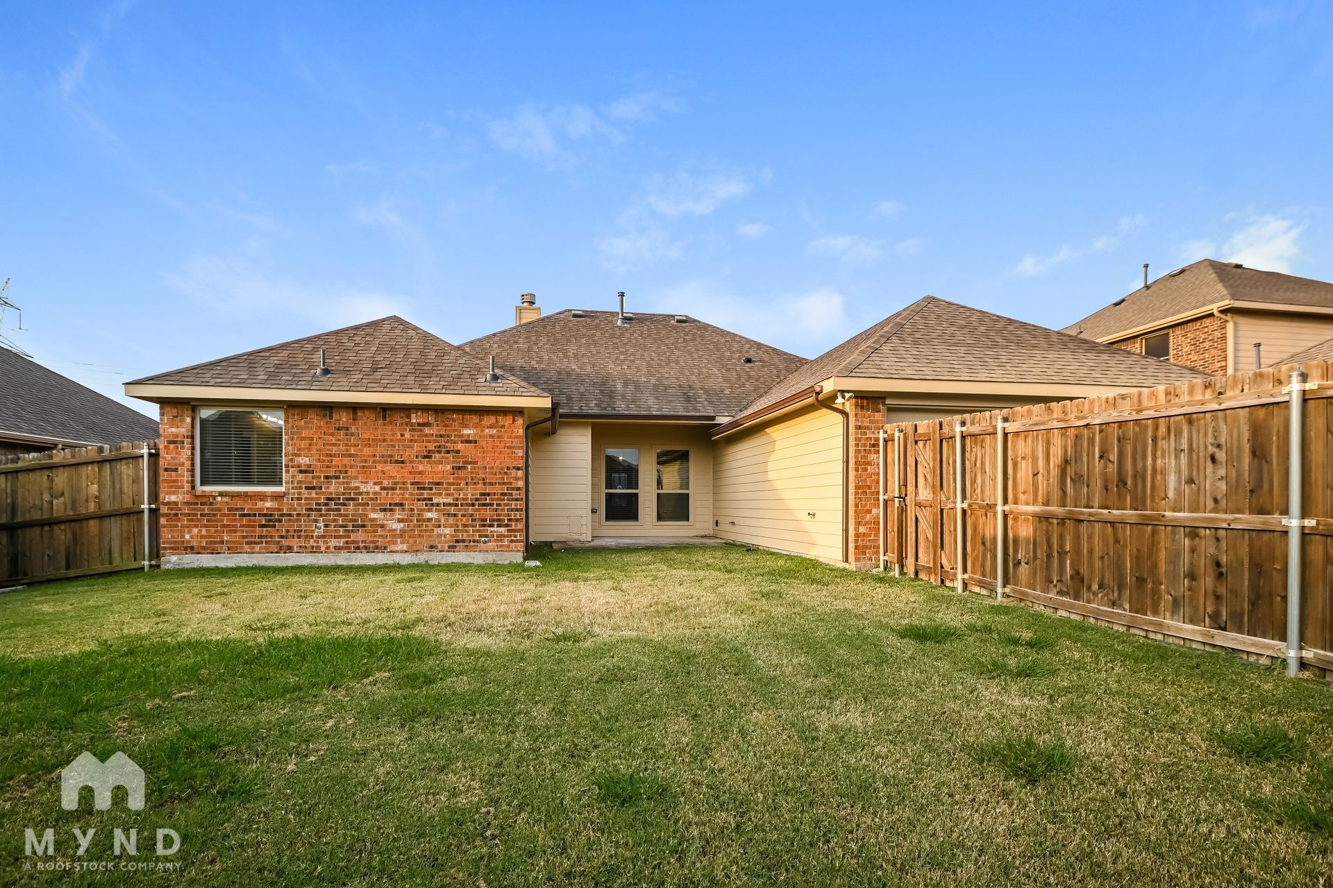 Building Photo - 1020 Hiddencreek Dr