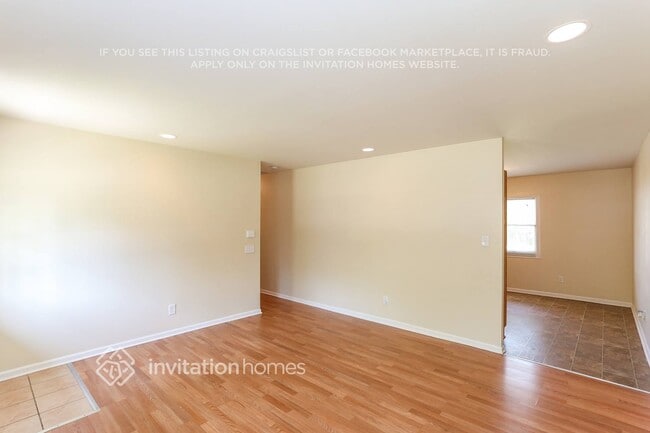 Building Photo - 808 Cypress Ln