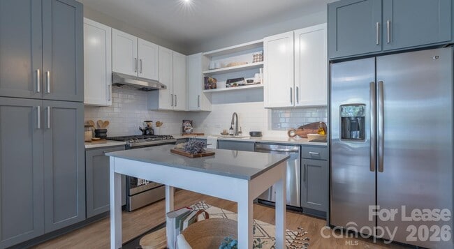 Building Photo - 6408 Providence Farm Ln