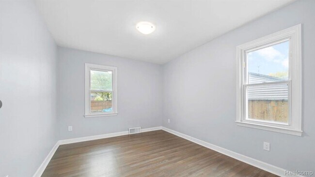 Building Photo - 4214 Berkshire Rd