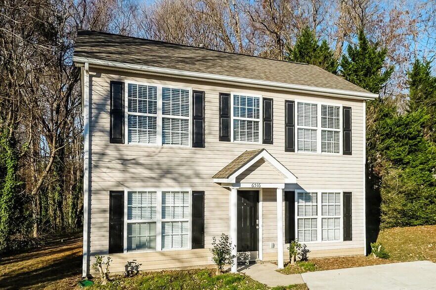 Building Photo - 6516 Lynmont Dr