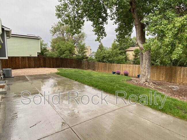 Building Photo - 4817 Ridenour Dr