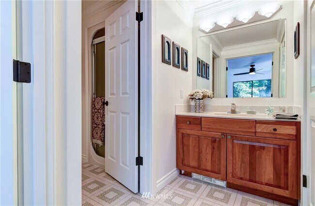 Building Photo - 14319 NE 84th Ct