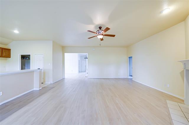 Building Photo - 9724 Water Tree Dr