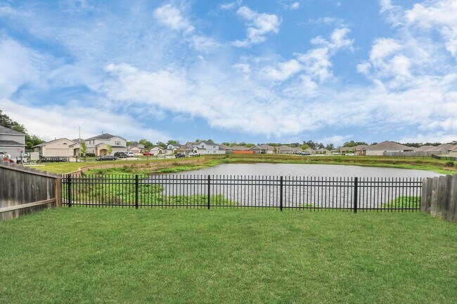 Building Photo - 1110 Bending Trl Dr