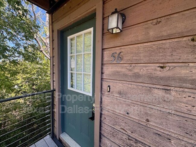 Building Photo - 6321 Kelly Dr