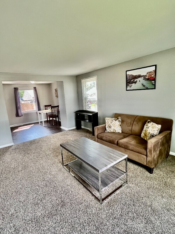 Building Photo - 2776 Eggert Rd