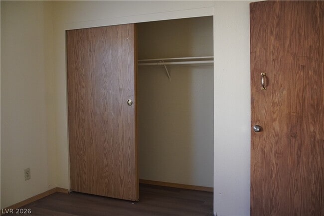 Building Photo - 4646 Tracylynn Ln