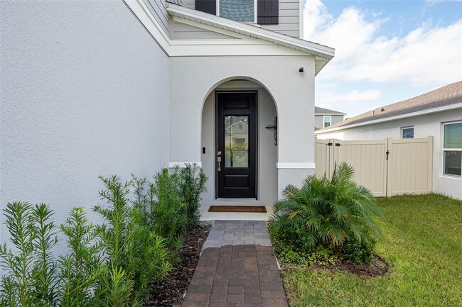 Building Photo - 3198 Sanctuary Dr