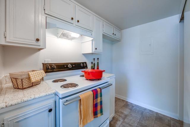 Building Photo - 2646 Tiller Ave