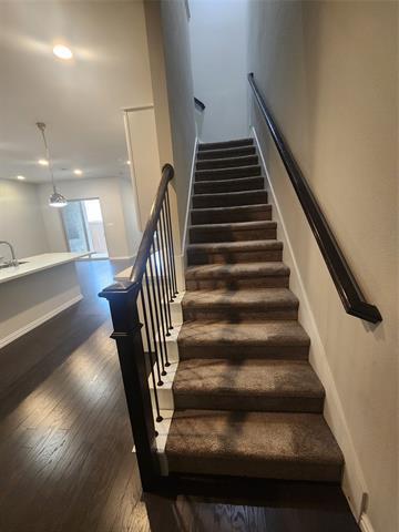 Building Photo - 8313 Oxalis Ln