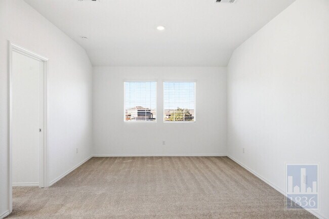 Building Photo - 106 Arbordale St