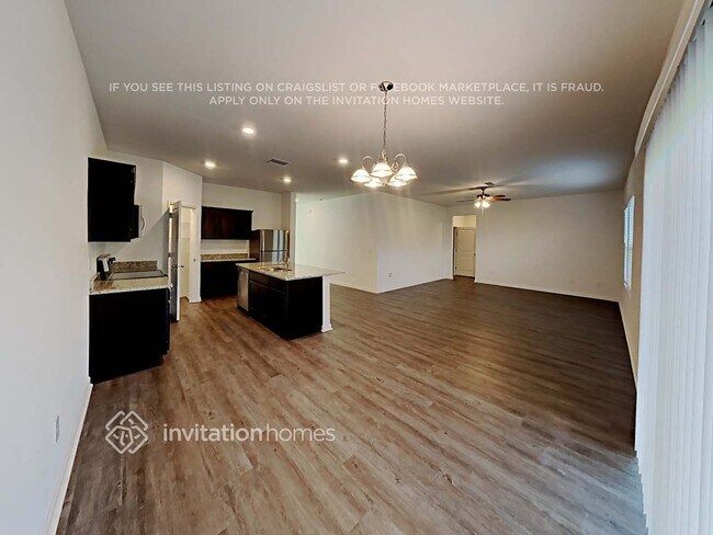 Building Photo - 35209 Daisy Meadow Loop