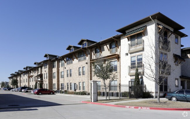Building Photo - Evergreen at Richardson