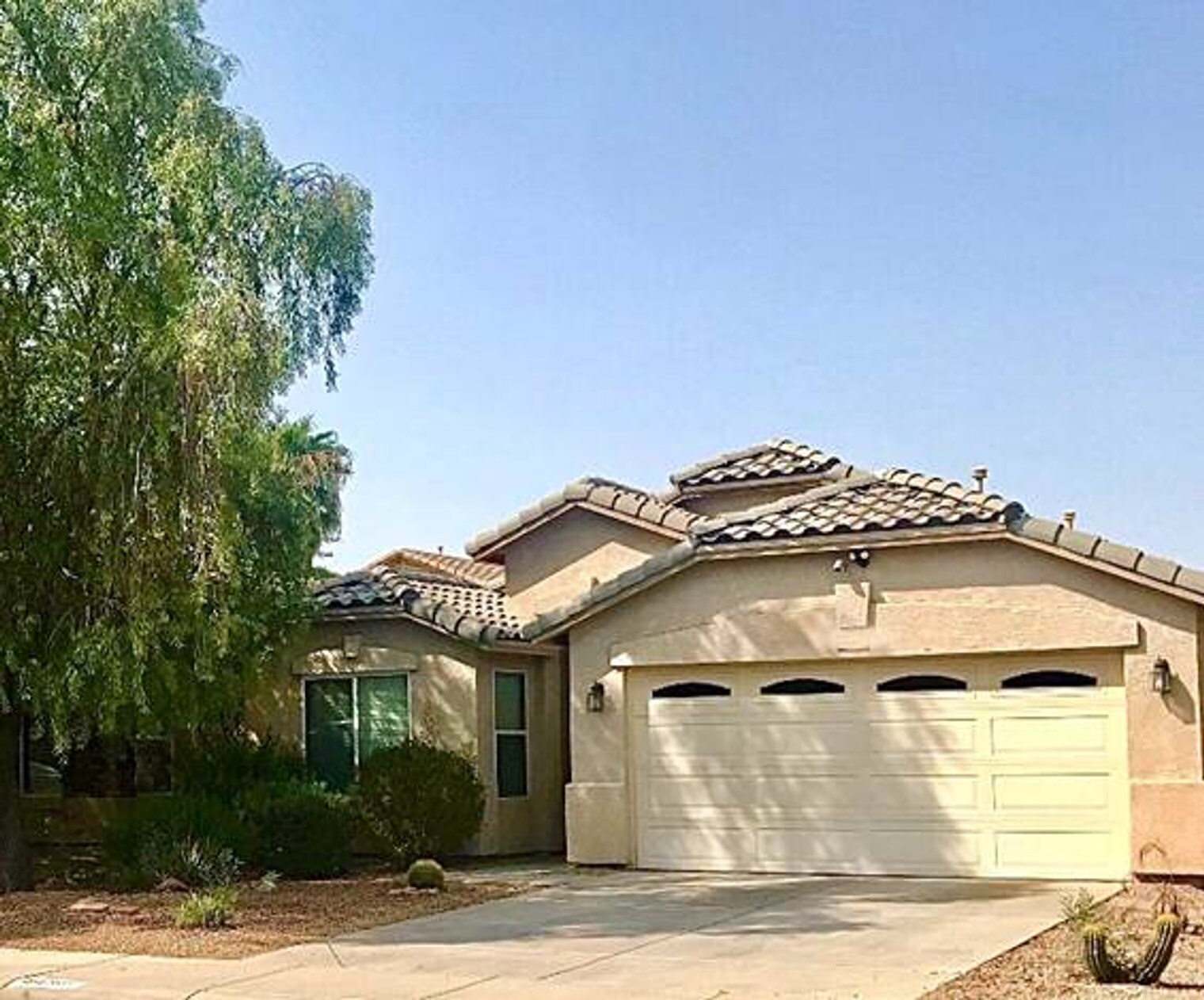 Building Photo - 44342 Palmen Dr