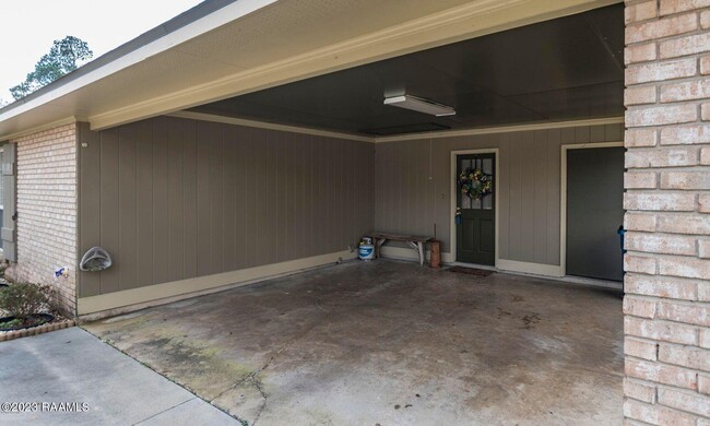 Building Photo - 117 Gayle Dr