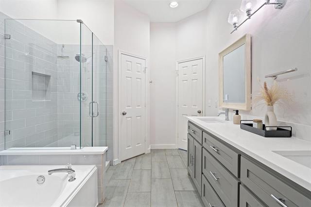 Building Photo - 7301 Beckington Dr