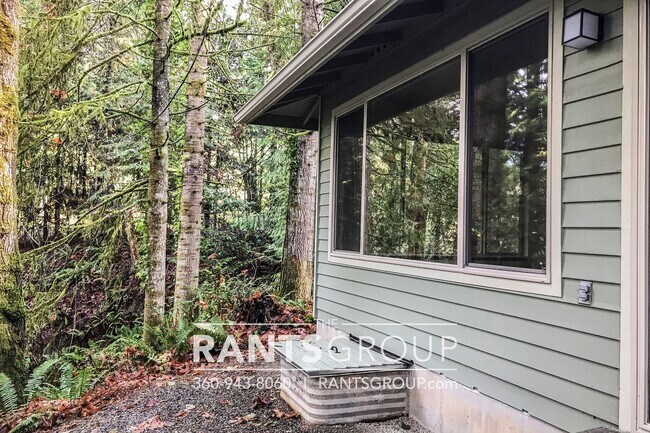 Building Photo - 2 br, 1 bath House - 3202 Sunset Beach Dr NW
