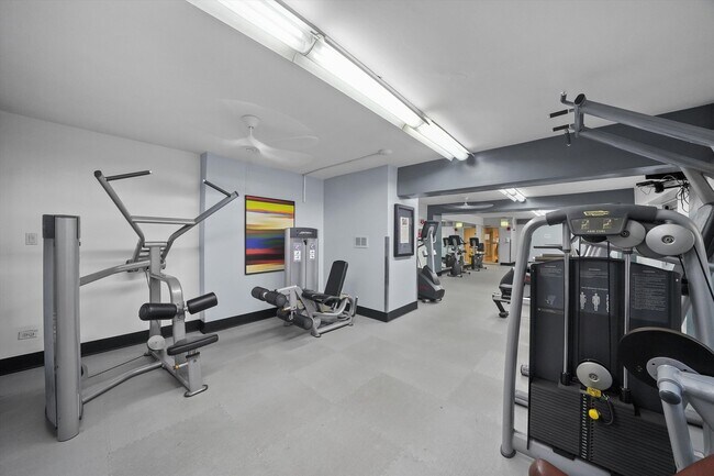 Building Photo - 4970 N Marine Dr