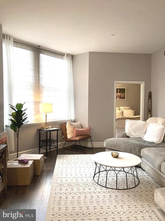 Building Photo - 1600 Arch St