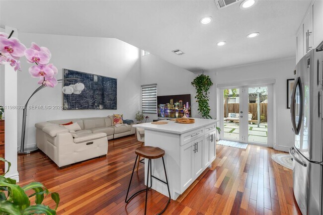 Building Photo - 20975 SW 84th Ave