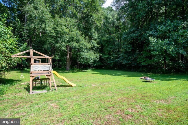 Building Photo - 4809 Piney Branch Rd