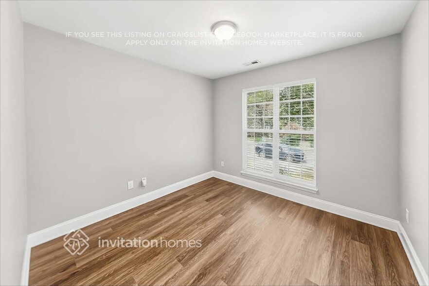 Building Photo - 4703 Bancroft Pl