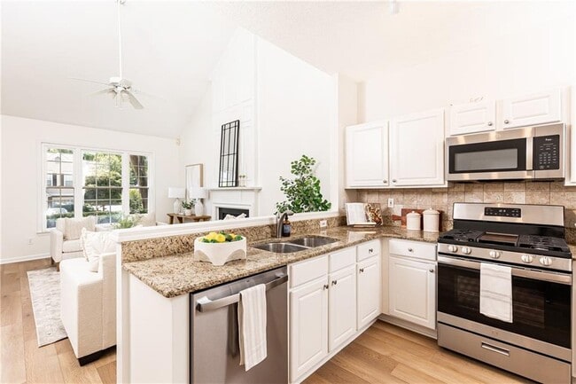 Building Photo - 11085 Wittenridge Dr