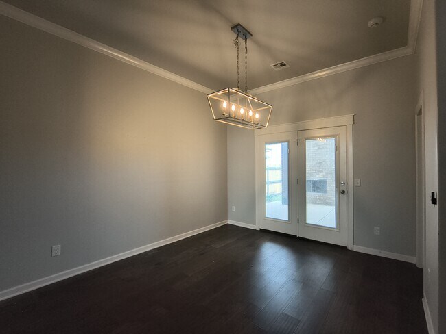 Building Photo - 2832 Wild Rose Ln