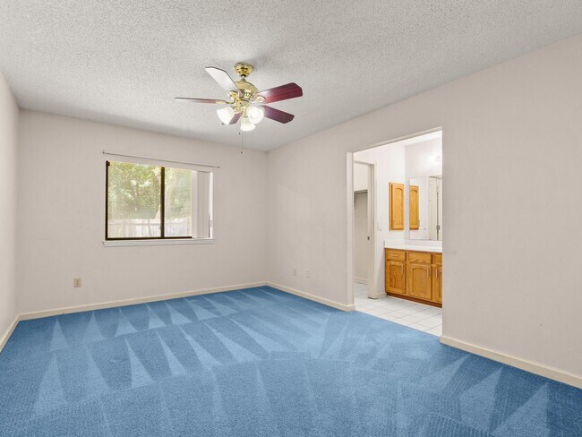 Building Photo - 339 Evergreen Ave