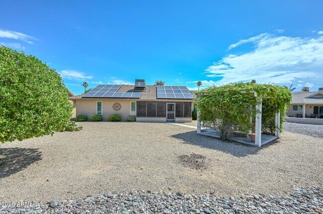 Building Photo - 14227 W Yosemite Dr